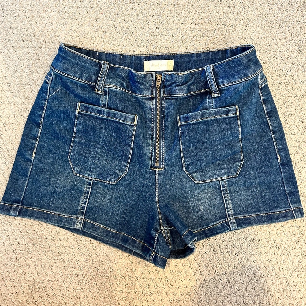 HERS - Alter'd State high waist/zip Jean shorts (excellent condition!)